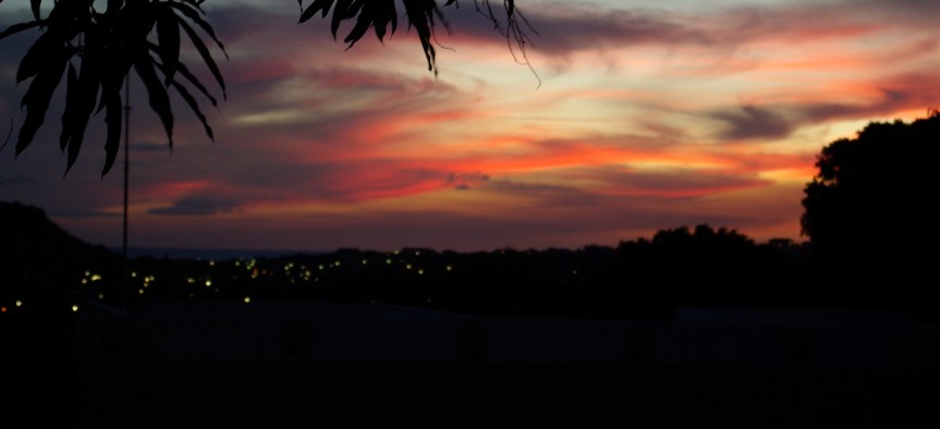 Zonsondergang vanuit de keuken