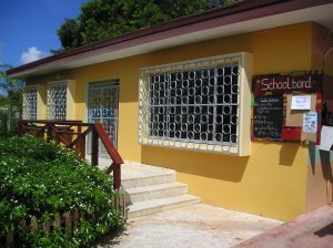 Hoofdingang Klein College