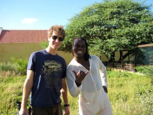 Robert en Niles op de filmlocatie