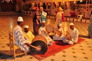 Berbermuziek bij Fantasiashow