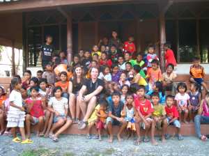 Alle kinderen uit het dorp