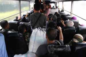De bus naar Bekasi