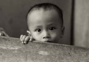 Kleine man in Jakarta