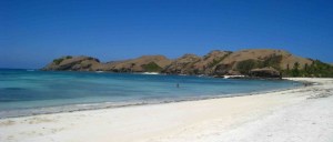 Ongerept strand in Kuta