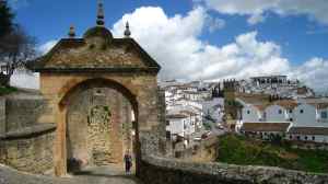 Puerta de Felipe V